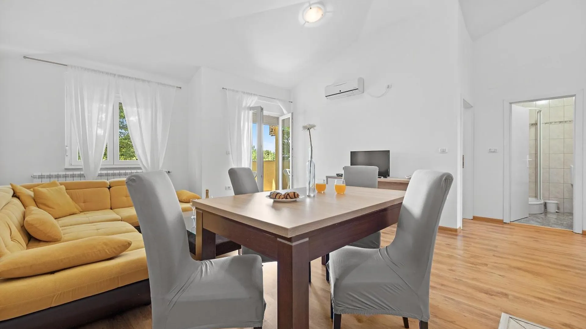 Neea Apartments Medulin Croatia