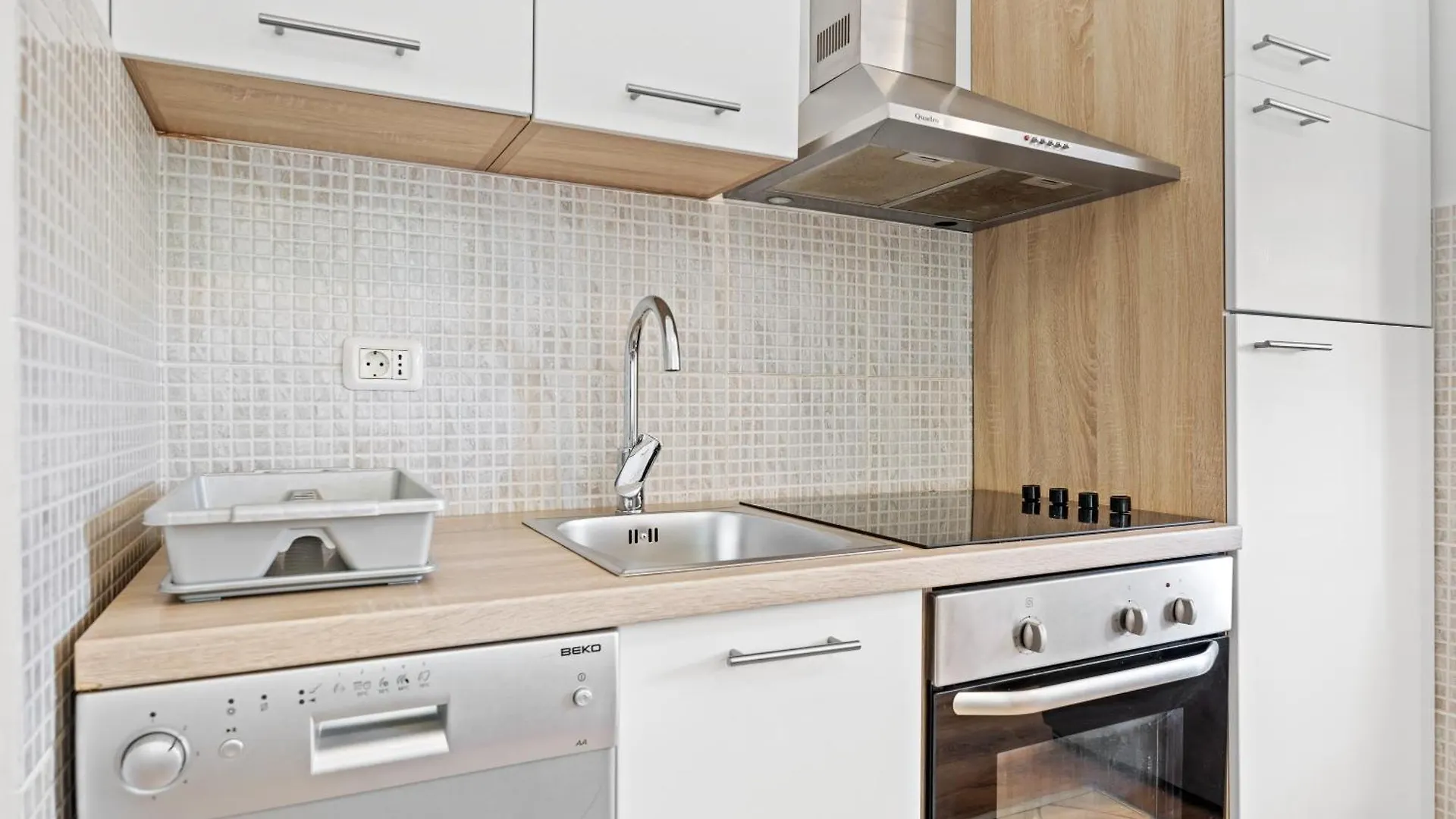 Neea Apartments Medulin 0*,