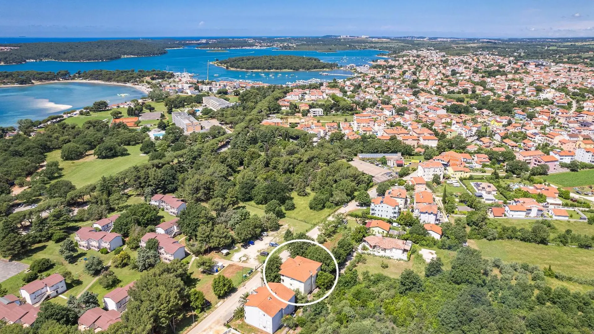 Neea Apartments Medulin 0*,