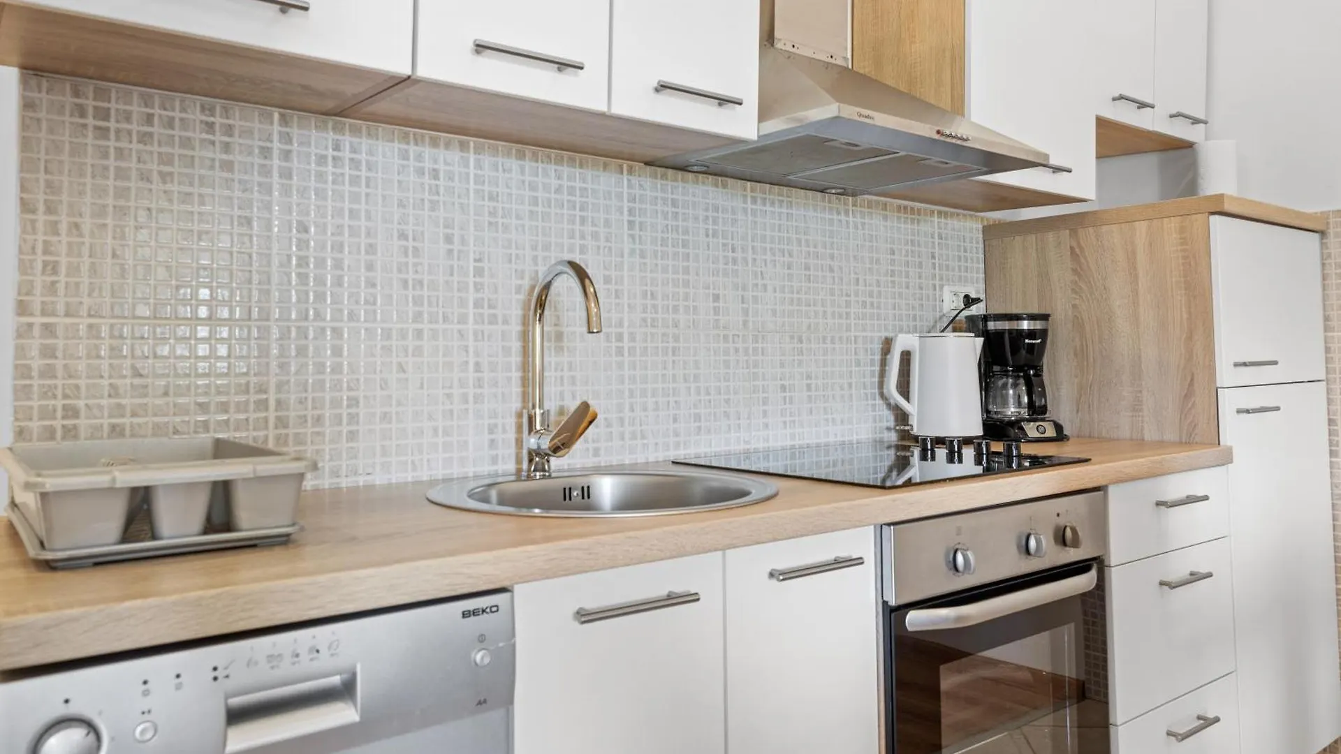 Neea Apartments Medulin 0*,